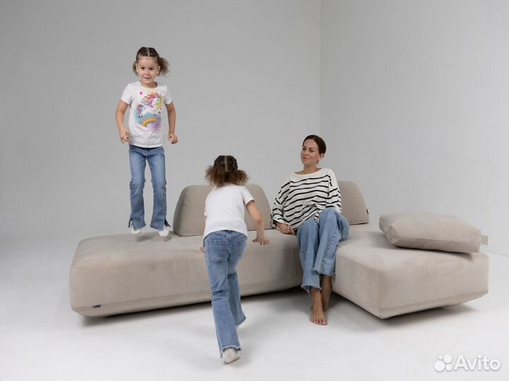 Диван со спальным местом 4400х1800 мм