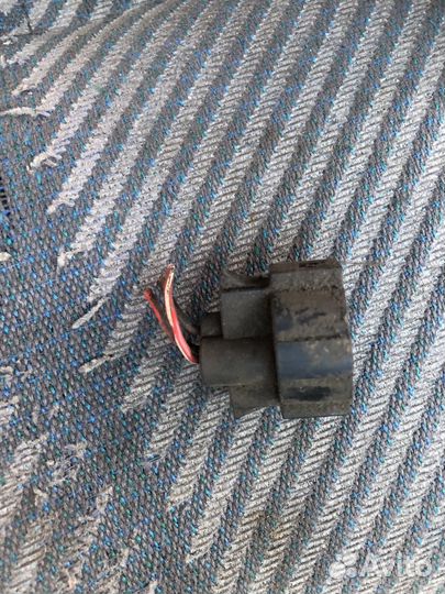 Разъем на датчик температуры