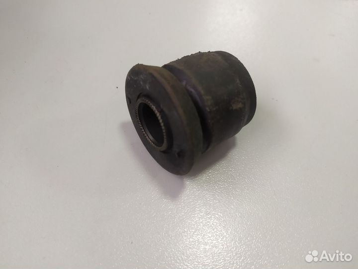 Сайлентблок Mitsubishi Pajero 1 1983-2001