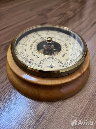 Барометр настенный 