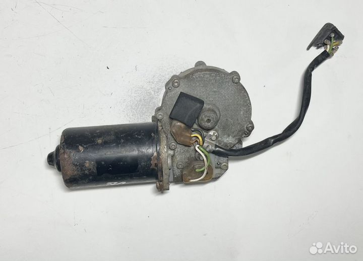 Моторчик стеклоочистителей Mercedes W202