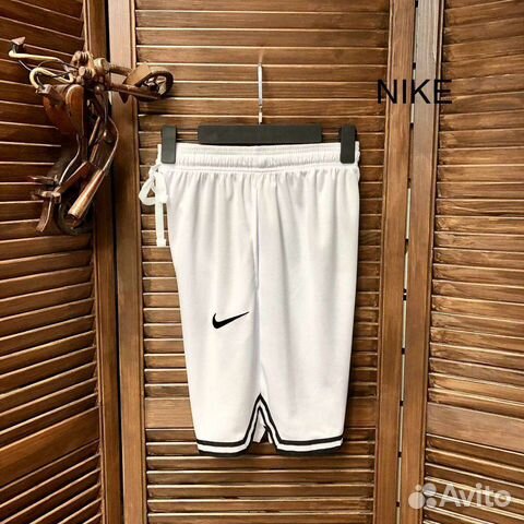 Шорты Nike белые