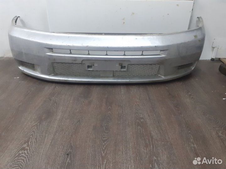 Бампер передний Mitsubishi Dingo