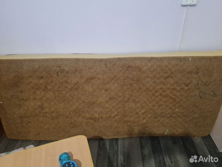 Детская двухярусная кровать