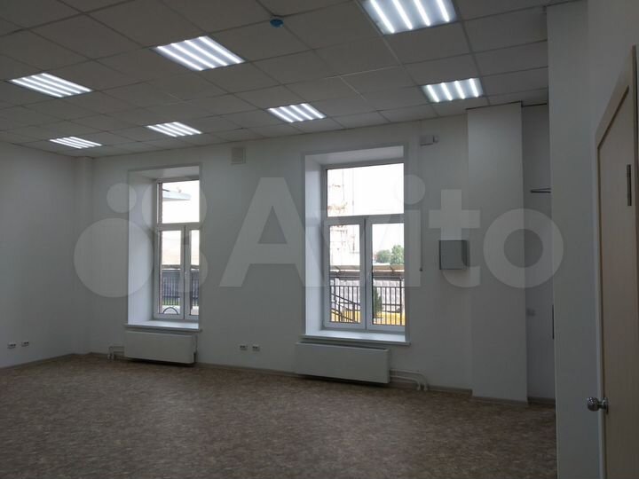 Продам торговую площадь 57 м2