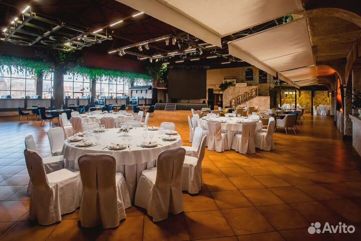 Текстиль для ресторана, чехлы на стулья и столы