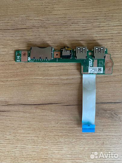 Доп плата audio, USB, картридера X402CA IO REV: 1