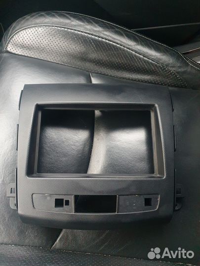 Рамка на Outlander XL, peugeot 4007, citroen CCros