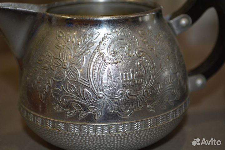 Чайный сервиз- агитка