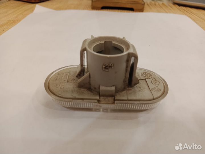 Боковой повторитель поворота renault symbol б/у