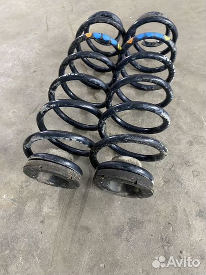 Пружина задняя Skoda Fabia (5J) II рестайлинг (201