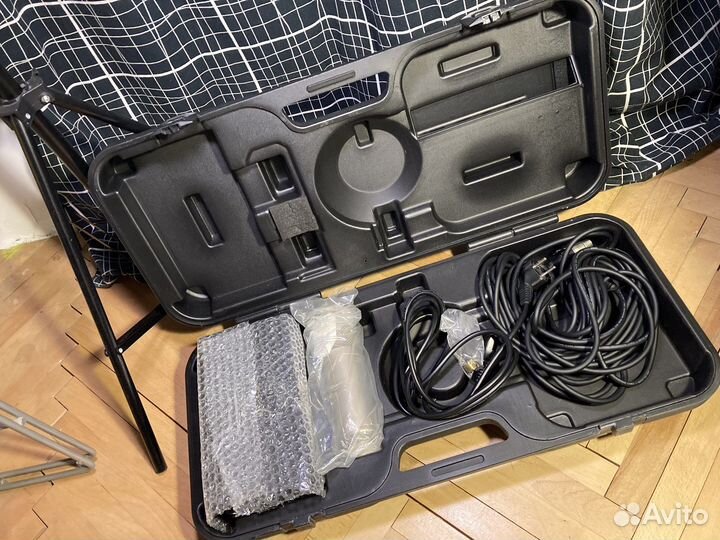 Студийный микрофон Rode NTK