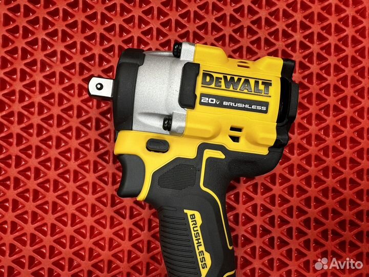 Аккумуляторный импульсный гайковерт dewalt DCF922N