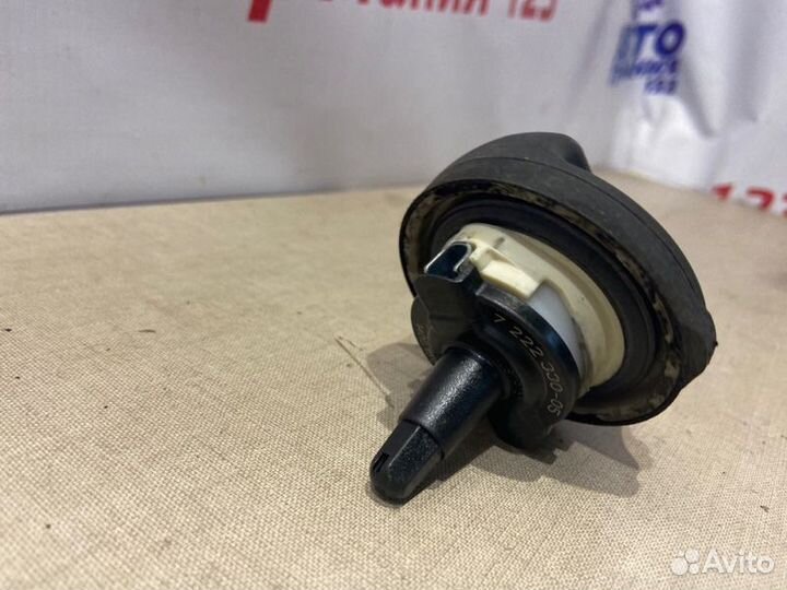 Крышка топливного бака Bmw X1 E84 N20B20A 2011