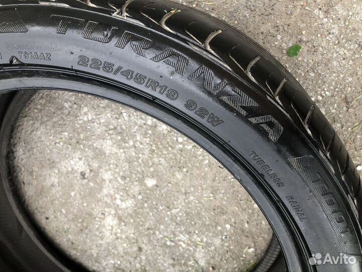 Bridgestone Turanza T001 225/45 R19