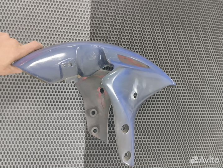 Honda cbr 1000 rr 2004-2006 крыло под восстановлен