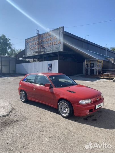 Opel Astra 2.0 МТ, 1992, 200 000 км