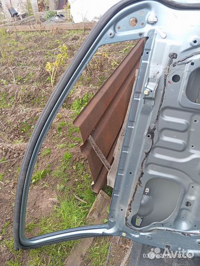 Дверь митсубиси лансер 10