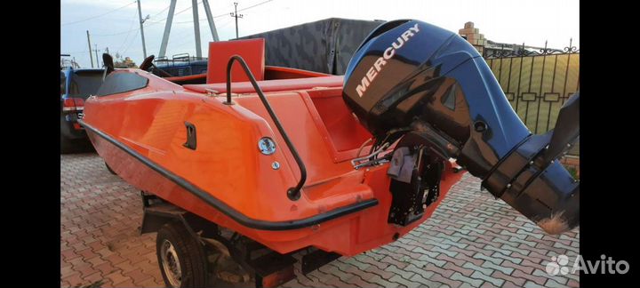 Катер радуга