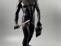 Скульптура "Идущий воин с головой и мечом". Бронза