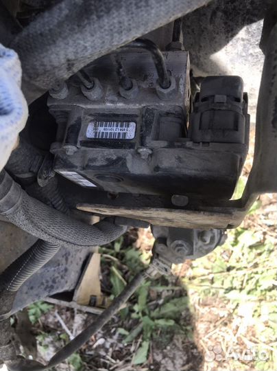Блок ABS Peugeot 308 без esp