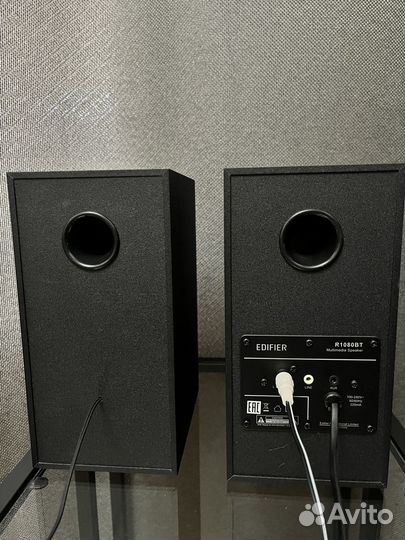 Колонки активные Edifier R1080BT