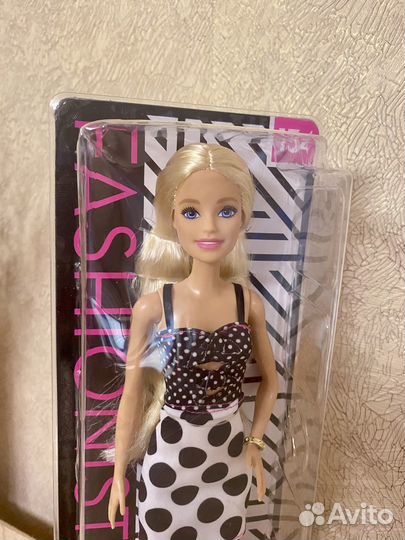 Кукла барби fashionistas новая