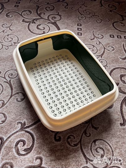 Лоток с высоким съёмным бортиком и сеткой