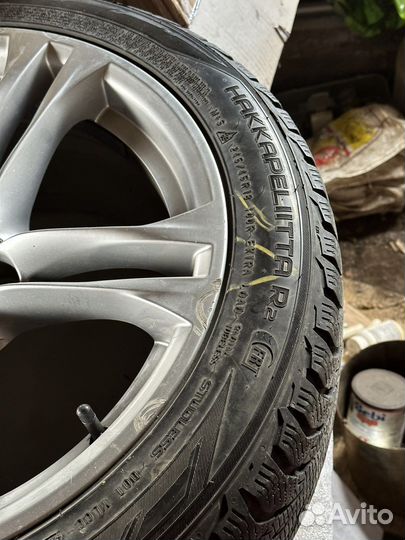 Nokian Tyres Hakkapeliitta 10p SUV 245/45 R18
