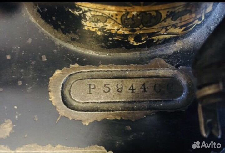 Швейная машина Singer