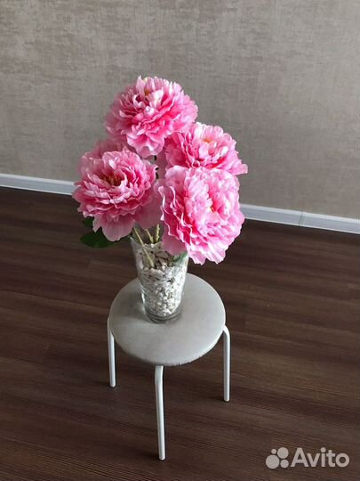 Композиция цветы пионы в вазе