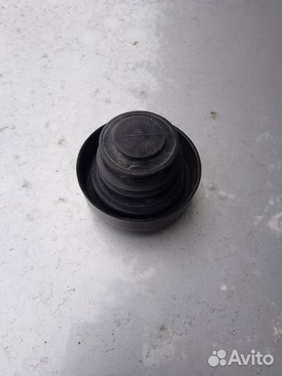 Крышка бензобака