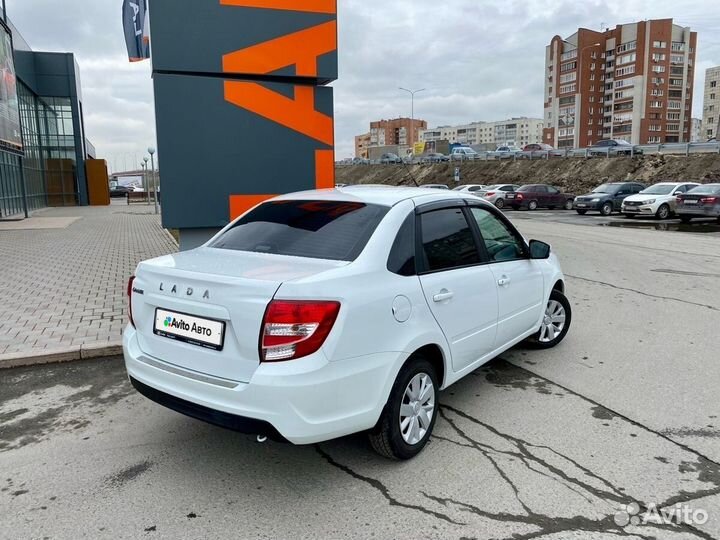 LADA Granta 1.6 МТ, 2023, 13 400 км