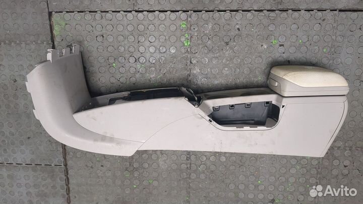 Консоль салона Volvo S40 2004, 2006