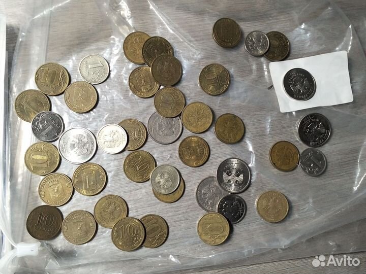 Монеты 10р биметалл разные