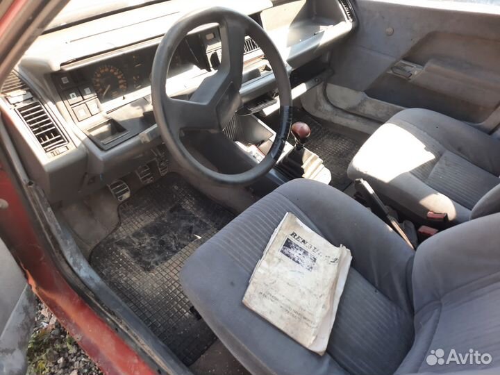 Renault 21 по запчастям