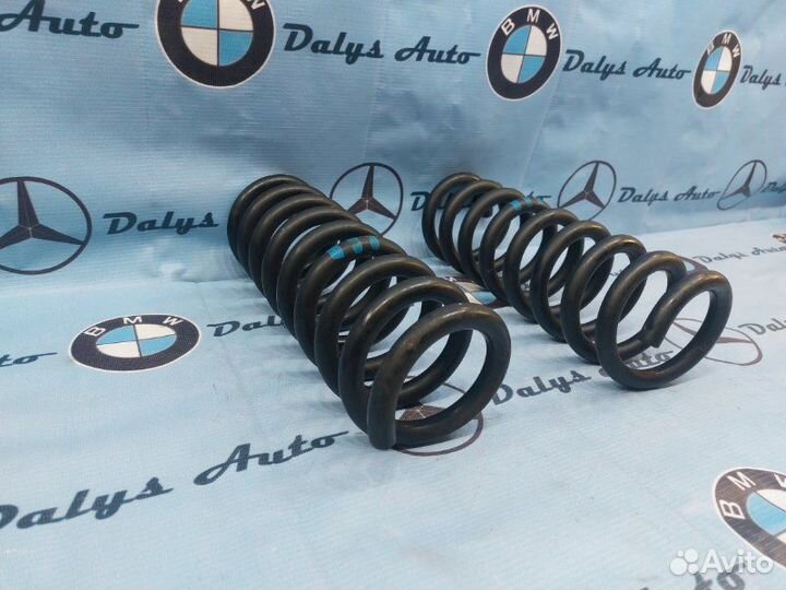 Пружина задняя Mercedes-Benz E-Class W210 M112.941