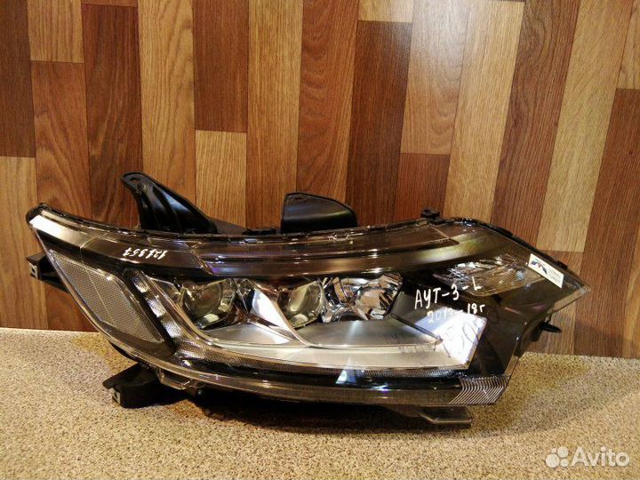 Фара правая биксенон диодная (LED) Mitsubishi