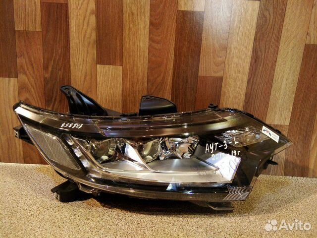 Фара правая биксенон диодная (LED) Mitsubishi