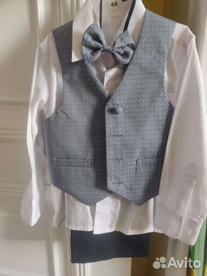 Костюм тройка на выпускной, мальчик, р 98-104