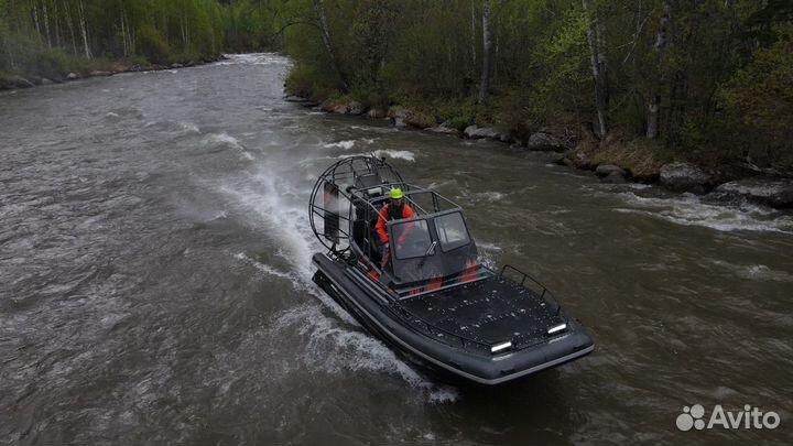 Аэролодка SibEX Читер 250 л.с Турбо R20 + прицеп