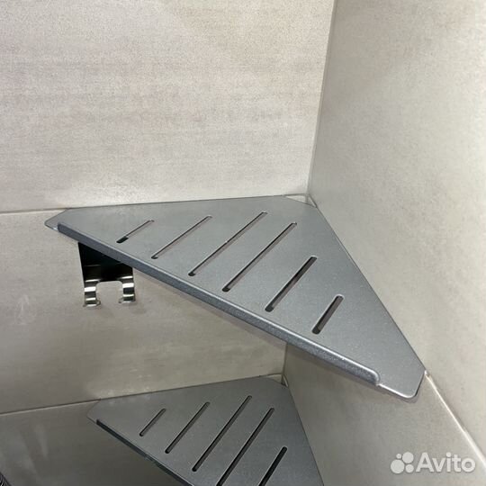 Полочки для ванной комнаты