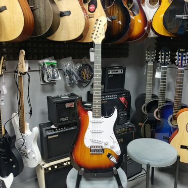 Электрогитара