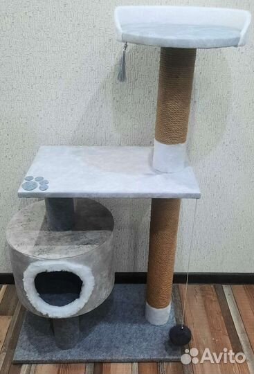 Домик для кошки с когтеточкой новый