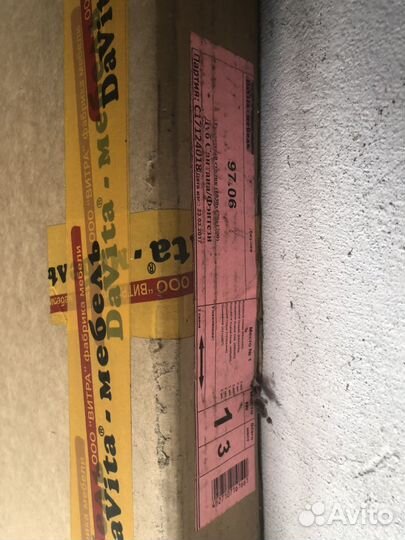 Туалетный столик с зеркалом