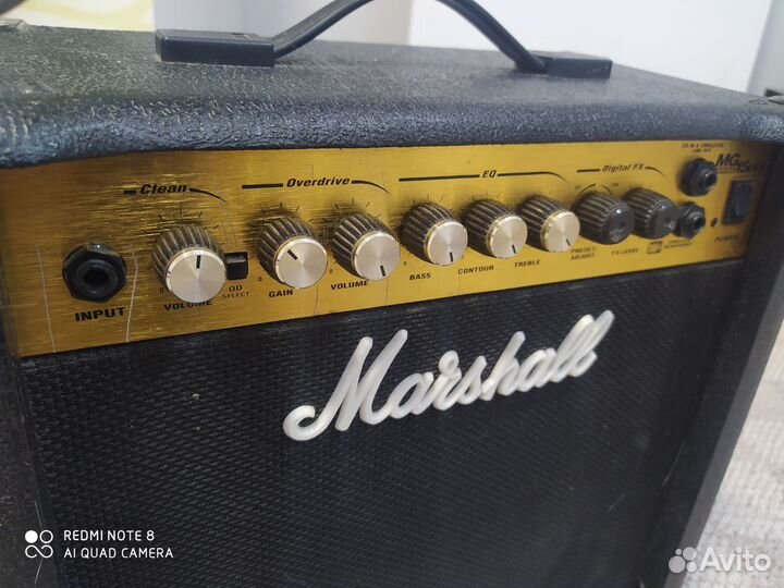 Гитарный комбоусилитель Marshall MG15 DVX