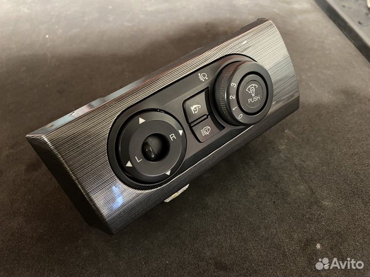 Блок управления зеркалами Chevrolet Captiva