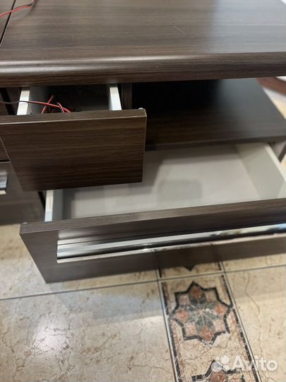 Тумба прикроватная