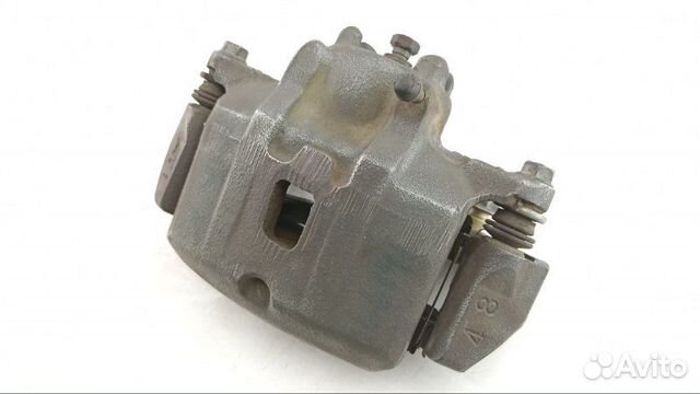 Суппорт передний левый Mitsubishi Outlander CU4W