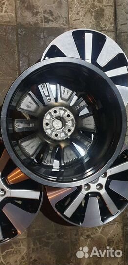 Оригинал Kia Soul K5 Seltos R18 5x114,3